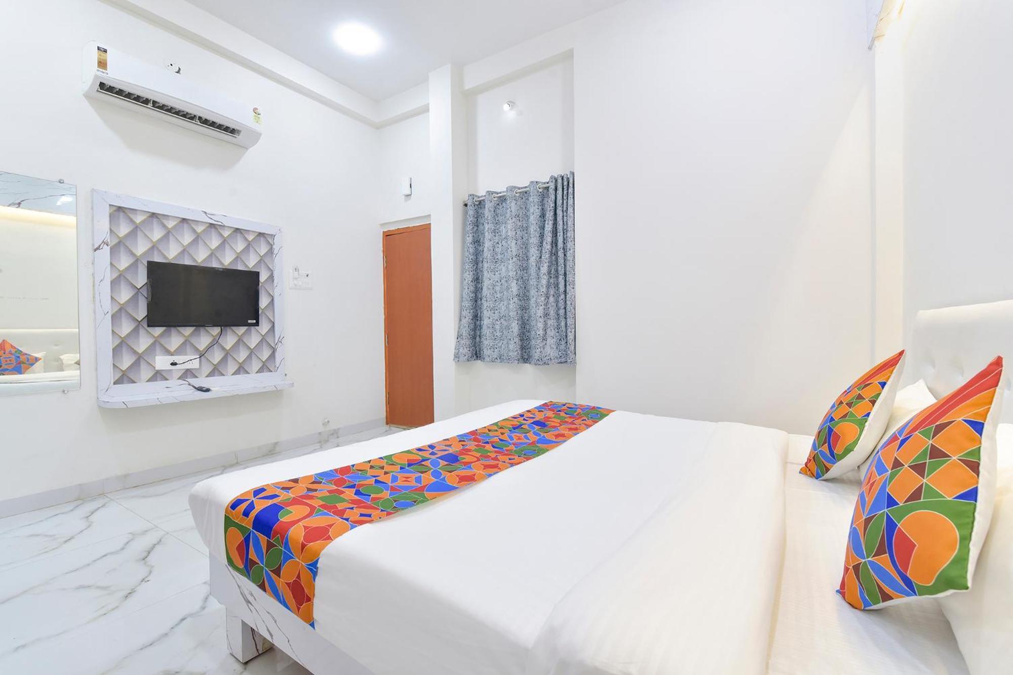 Fabhotel Grand Embassy Ιντόρ Εξωτερικό φωτογραφία
